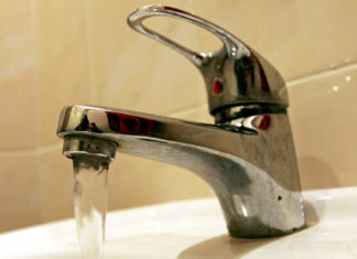 В Новошахтинске без воды остались несколько поселков, водоснабжение обещают вернуть в 15:00