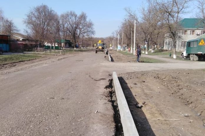 dorogi1 Ремонт дорог//Фото: правительство Ростовской области