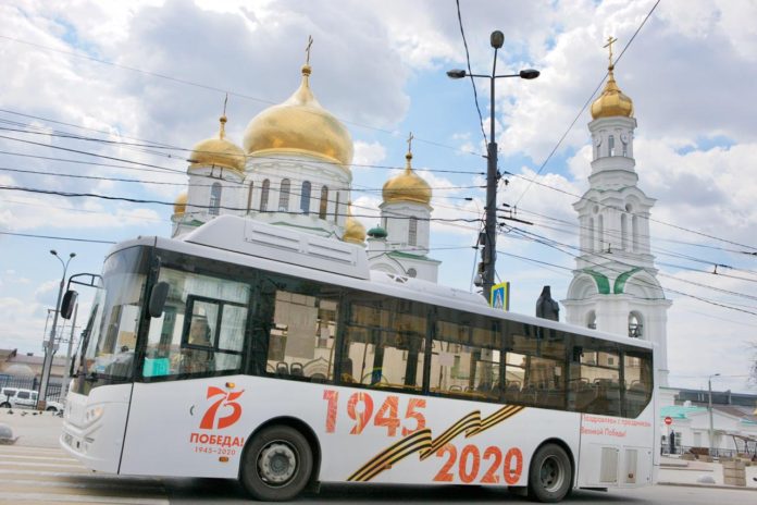 В Ростовской области общественный транспорт украсят ко Дню Победы//Фото: Ростовский городской транспорт