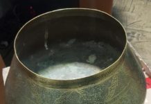 Ростовчанин пытался вывезти из страны культурные ценности на сумму свыше 300 тысяч рублей