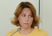 Директор департамента ЖКХ Ростова уволилась по собственному желанию