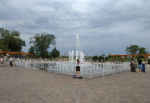 Парки Ростова: засохшие деревья, «умный» фонтан и чистый Темерник «Умный» фонтан в парке «Левобережный»//Фото: администрация Ростова