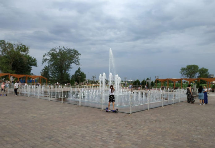 «Умный» фонтан в парке «Левобережный»//Фото: администрация Ростова