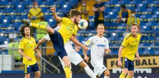 Футбольный клуб «Краснодар» подал жалобу на судейство в матче с «Ростовом» Игровой момент матча между ФК "Ростов" и ФК "Краснодар" 1 июля 2020 года //Фото: пресс-служба ФК "Ростов"