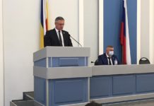 Треть депутатов гордумы Батайска воздержались от поддержки главы администрации