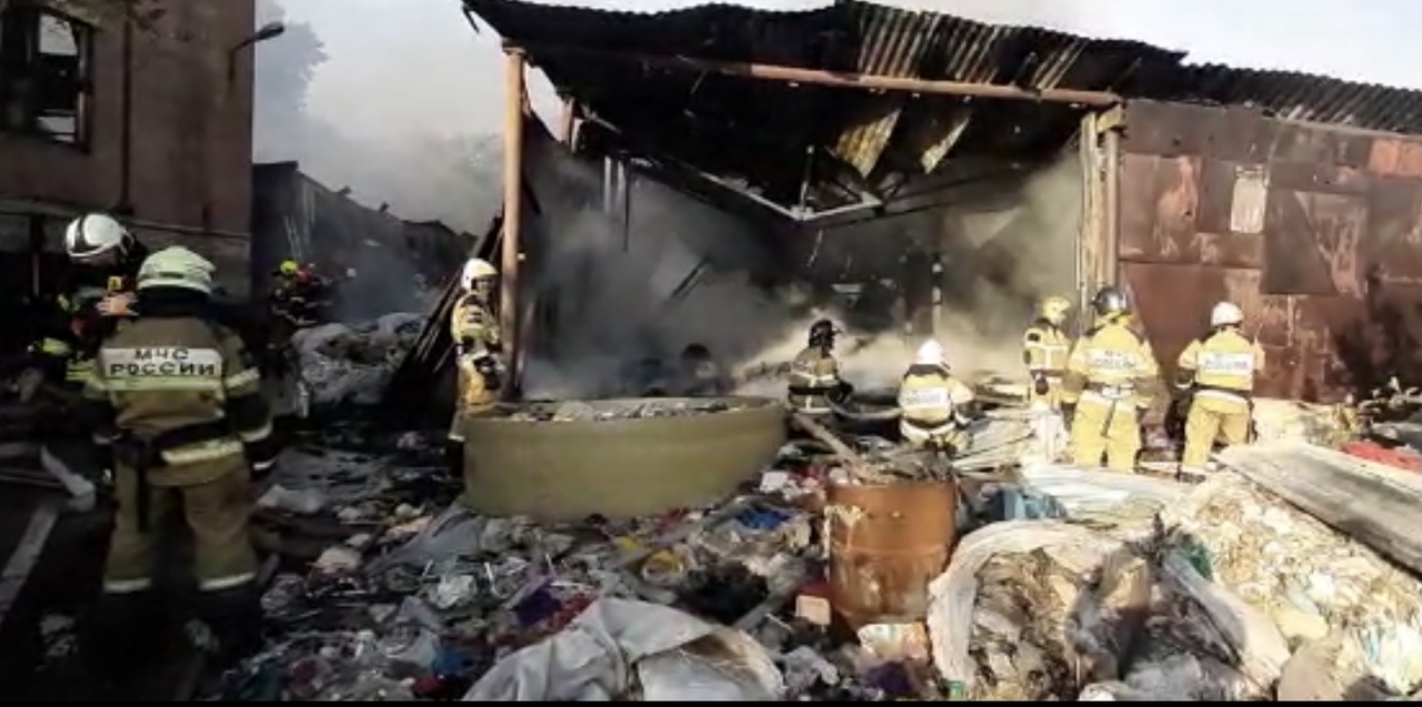 Пожар в Батайске полностью ликвидировали