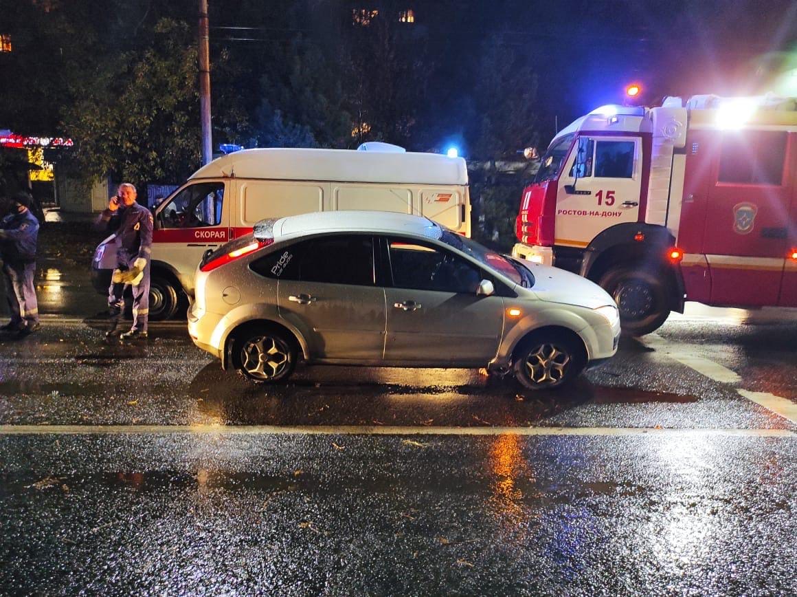 В Ростове на ул. Таганрогской машина насмерть сбила пешехода