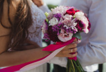 В Ростовской области в 1,5 раза чаще женятся, чем разводятся Свадьба на набережной в Ростове-на-Дону//Фото: Екатерина Мацкиева "Городской репортер"