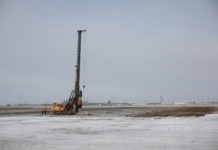 В Ростовской области началось строительство комплекса по производству бензина //фото: правительство Ростовской области