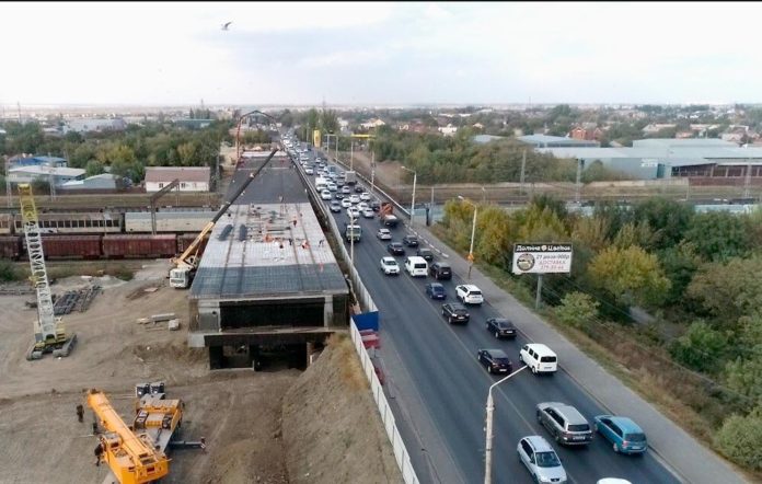 Мост на ул. Малиновского в Ростове-на-Дону //Фото с сайта ok.ru