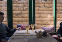 Учитель Александр Рябчук стал участником новой программы Собчак о протестах