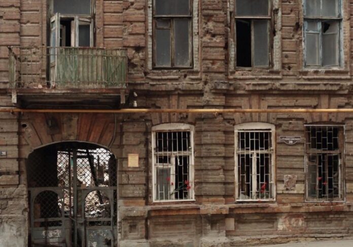 Аварийный жилой дом //Фото с сайта privet-rostov.ru