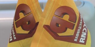 «Справедливая Россия» сменила название и нацелилась на второе место в Госдуме Символика партии "Справедливая Россия" //Фото: пресс-центр партии "Справедливая Россия"