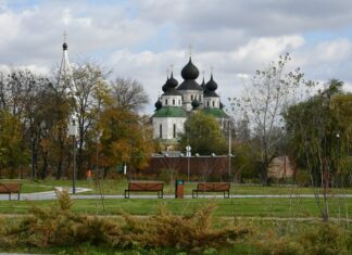 Двое мужчин получили сроки за кражу из храма в Старочеркасской