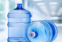 В трех районах Ростова организуют подвоз воды во время отключений Питьевая вода //Фото с сайта chernihiv.city