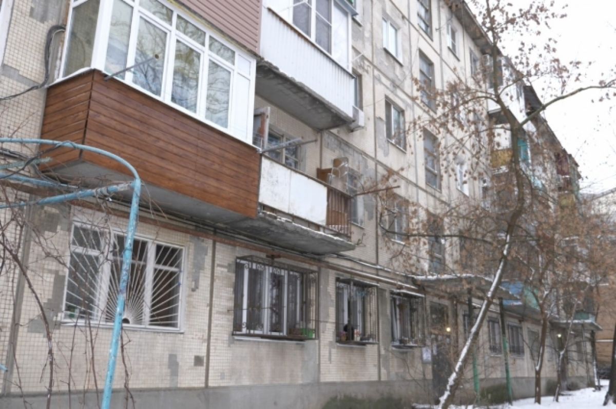 Бастрыкин потребовал доклад о ситуации в доме на Кривошлыковском