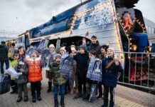 Дед Мороз не приедет в Ростов-на-Дону Двадцать ростовских семей приняли участие во встрече поезда Деда Мороза на станции «Ростов-Главный» //Фото: Александр Саенко