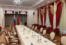 Российско-украинские переговоры в Стамбуле, снятие судимости с Серебренникова и продление закрытия «Платова» МИД Белоруссии// фото: ТАСС