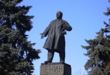 В Ростове отреставрируют ряд памятников // фото: